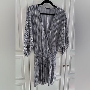 Oliviaceous brand dress sz M